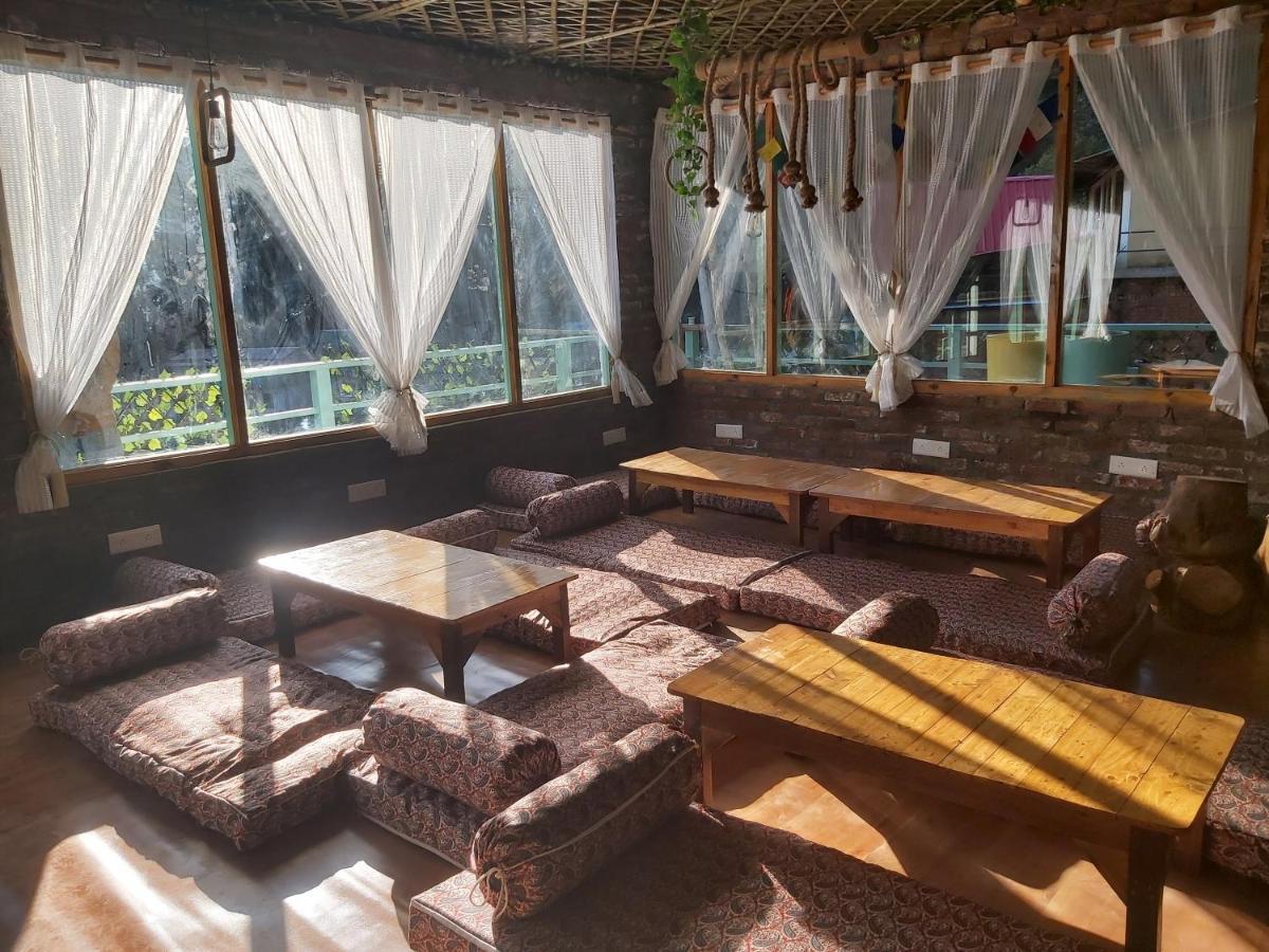 Hotel The Bunker House Chopta Exterior foto